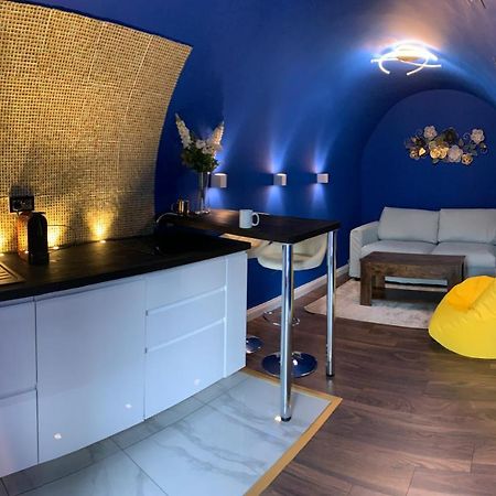 Апартаменты Quirky Vaulted Flat With Terrace Бат Экстерьер фото